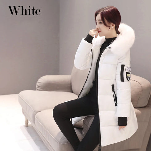 Elegant Hooded Winter Parka with Fur Collar