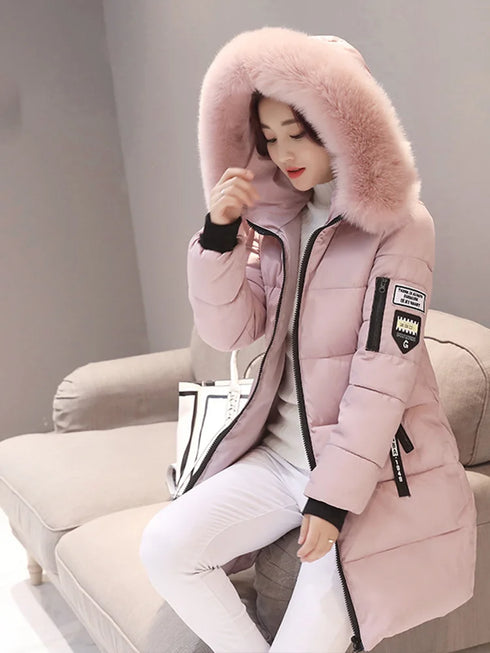 Elegant Hooded Winter Parka with Fur Collar