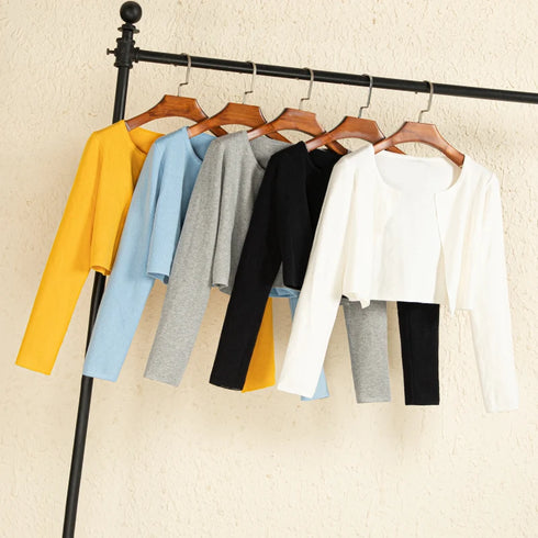 Black Cropped Knitted Cardigan for Women