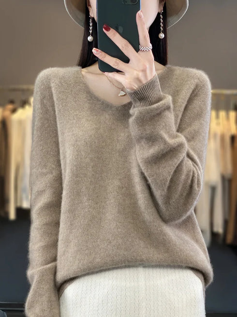 100% Merino Wool V-Neck Pullover Sweater for Women