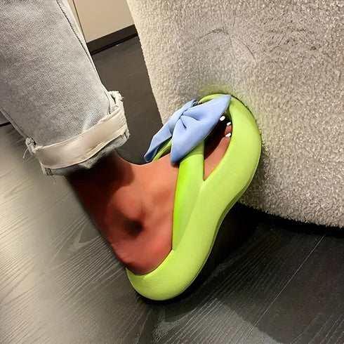 Women's Kawaii Bow Pillow Flip Flops - Soft Non Slip Slides