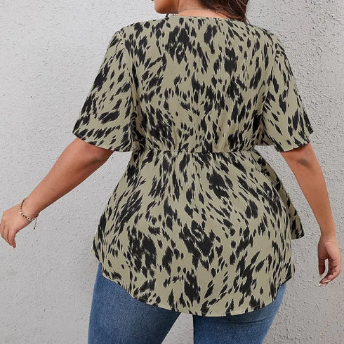 Plus Size V-Neck Short-Sleeved Casual Top