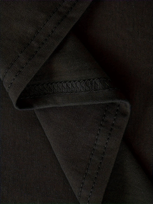 Women's Black Cat Eating Ramen Graphic T-Shirt