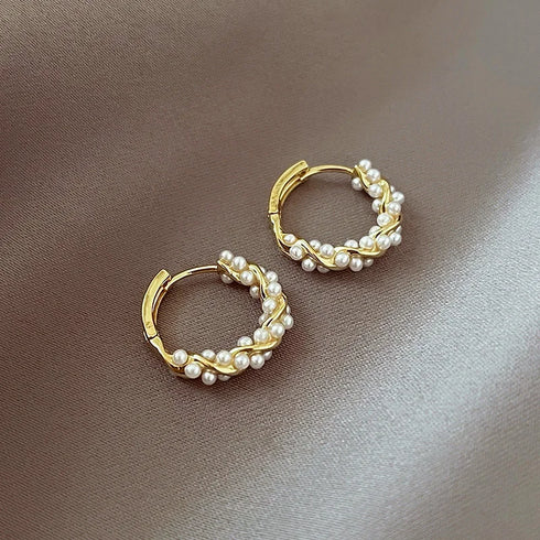 Round Wreath Bow Pearl Stud Earrings Elegant Trend Fashion