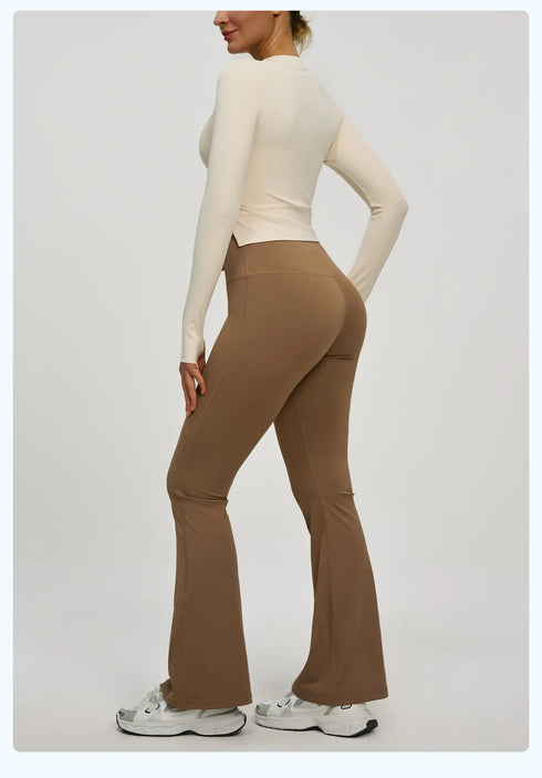 Long Sleeve O-Neck Yoga Top in Solid Colours