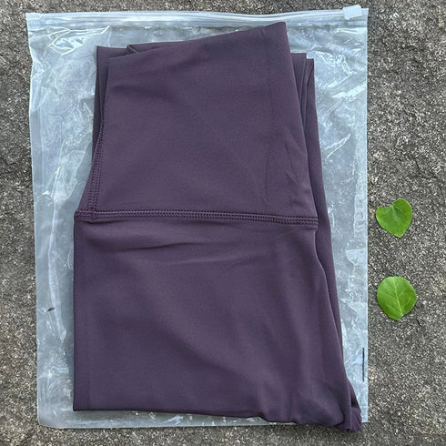 Women's Seamless Yoga Leggings with Inner Pocket