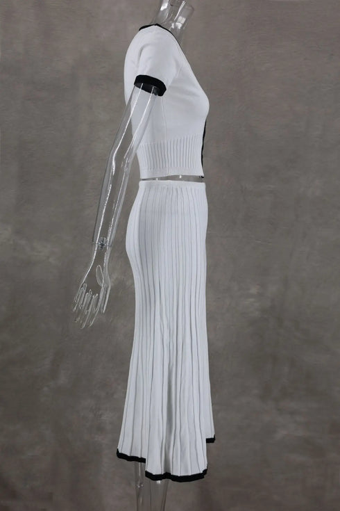 Elegant White Pleated Skirt Set with Short Sleeve Top