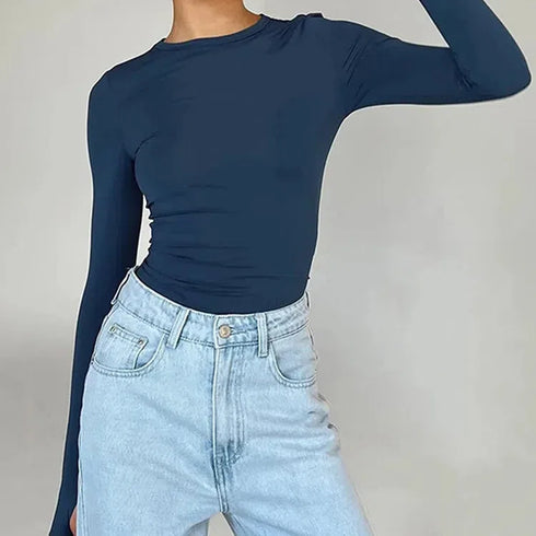 Chic Long Sleeve Women’s Crop Top with Thumb Holes - Slim Fit Casual Tee for Effortless Summer Style
