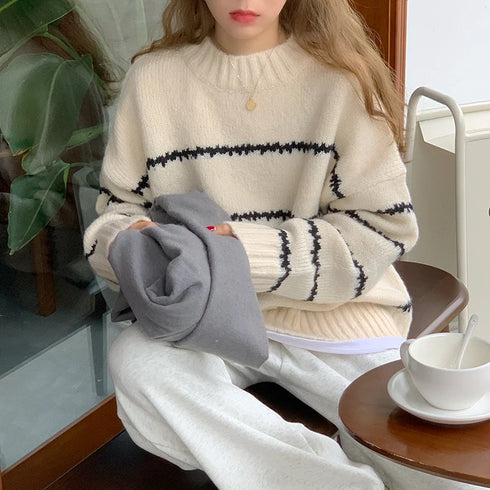 Women's Striped O-Neck Knitted Pullover Sweater