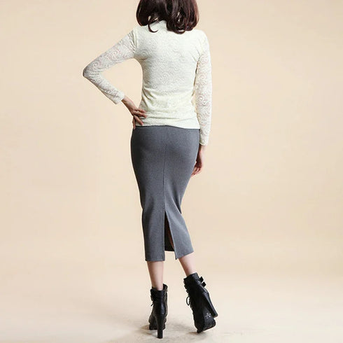 Chic Rib Knit Pencil Skirt in Black