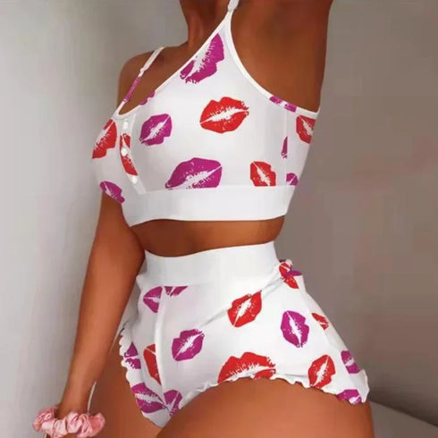 Summer 2-Piece Pajama Set Women Sleepwear Strawberry Lace Crop Top and Shorts Loungewear Pijamas