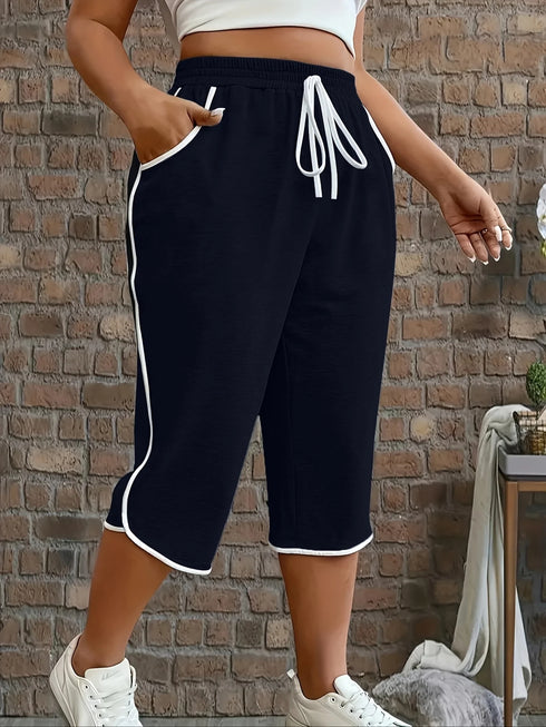 Plus Size Stretchy Three Quarter Pants with Pockets