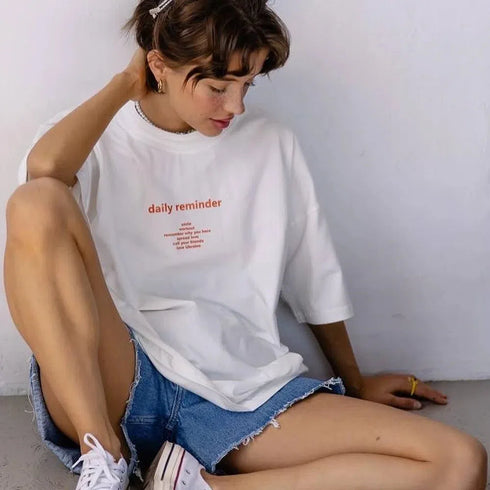 Daily Reminder Spread Love Ukraine Women's Casual Tee