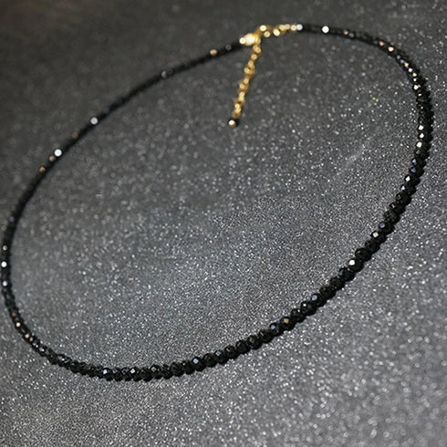 Simple Black Beads Short Necklace for Women