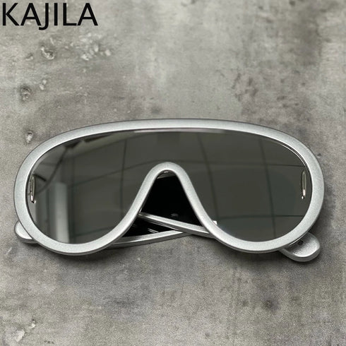 Oversized Wave Mask One-Piece Sunglasses for Women