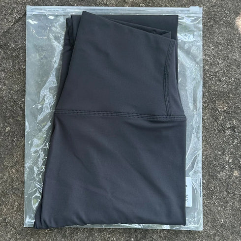 Women's Seamless Yoga Leggings with Inner Pocket