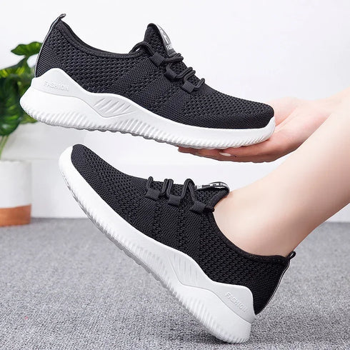 Women's Breathable Platform Lace-Up Sneakers