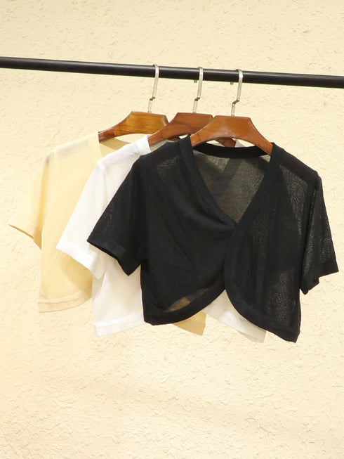 Lightweight Black V-Neck Cropped Cardigan for Women