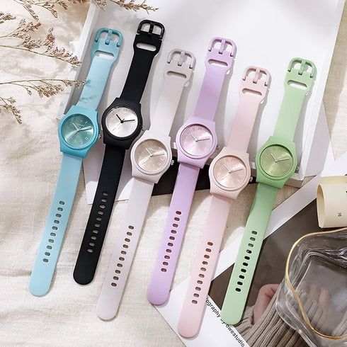 Silicone Strap Quartz Watch for Women - Luxury Casual Style