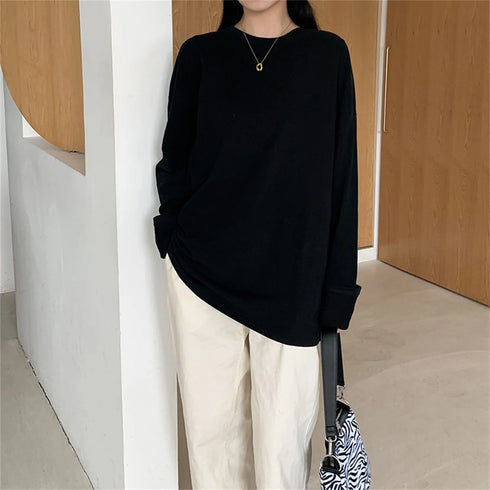 Oversized Long Sleeve O-Neck T-Shirt in Black and White