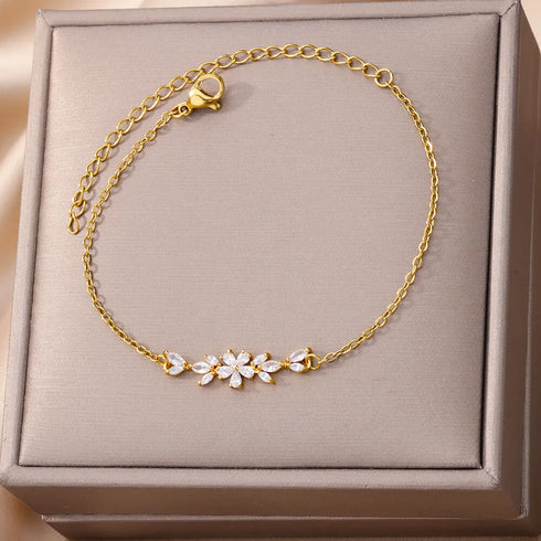 Elegant Zircon Flower Charm Bracelet for Women