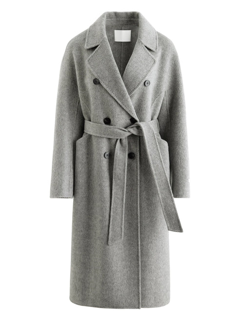 Stylish Women's Petite Wool Overcoat with Suit Lapel