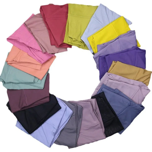 Women's Seamless Yoga Leggings with Inner Pocket