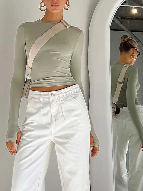 Women’s Long Sleeve Crew Neck Crop Top with Thumb Holes Slim Fit Solid Knit T-Shirt for Summer Streetwear and Casual Outfits