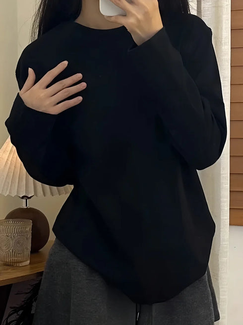 Oversized Long Sleeve O-Neck T-Shirt in Black and White