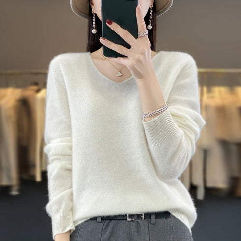 100% Merino Wool V-Neck Pullover Sweater for Women