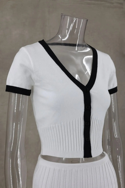 Elegant White Pleated Skirt Set with Short Sleeve Top