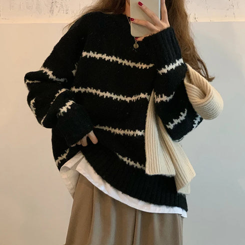 Women's Striped O-Neck Knitted Pullover Sweater
