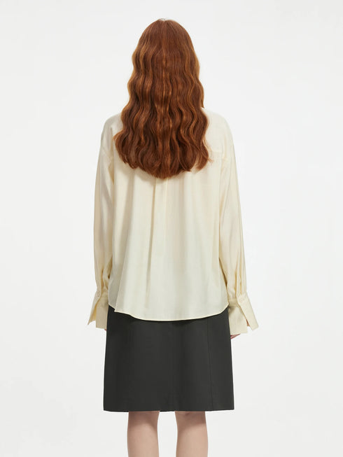 Women's Long Sleeve V-Neck Striped Blouse in Pink