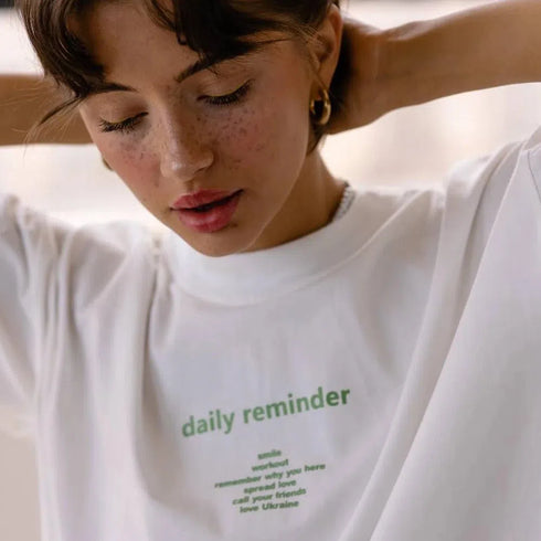 Daily Reminder Spread Love Ukraine Women's Casual Tee