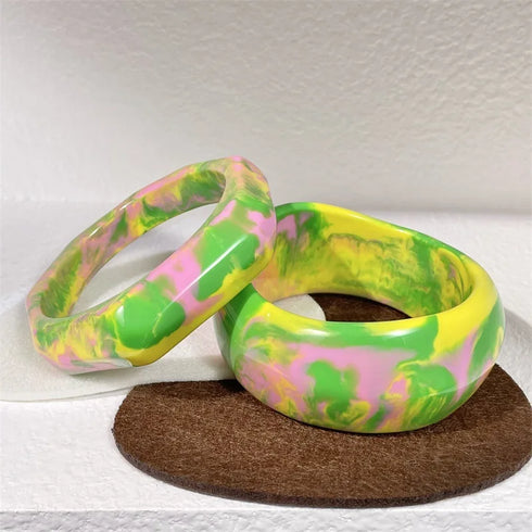 Elegant Gradation Green Resin Wide Cuff Bracelet