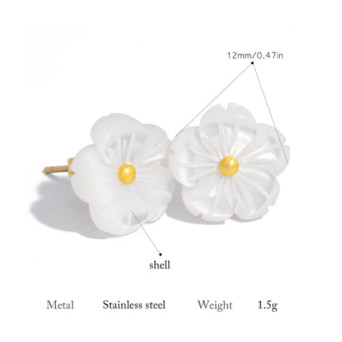 Elegant Flower Shell Necklace for Women
