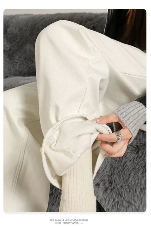 Y2K Flared Jeans in Warm White
