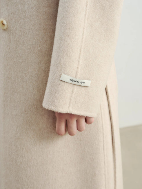 Stylish Women's Petite Wool Overcoat with Suit Lapel
