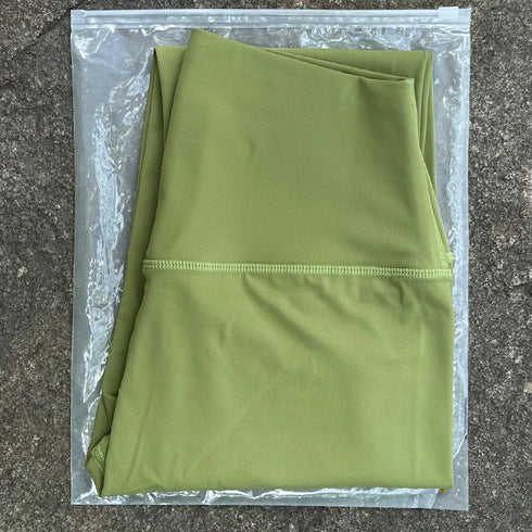 Women's Seamless Yoga Leggings with Inner Pocket