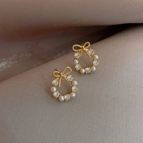 Round Wreath Bow Pearl Stud Earrings Elegant Trend Fashion