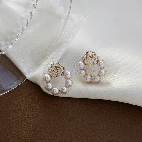 Light Luxury Imitation Pearl Drop Earrings for Women